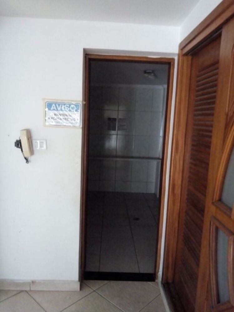 Casa, 3 quartos, 281 m² - Foto 4