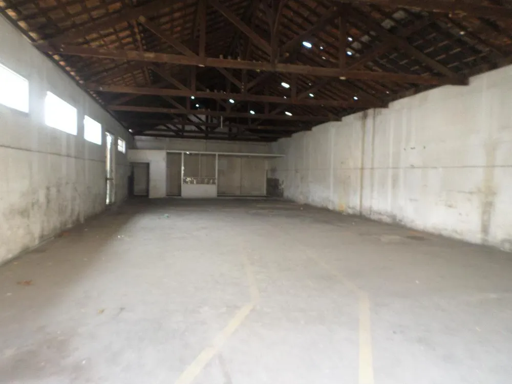 Depósito-Galpão, 1800 m² - Foto 1