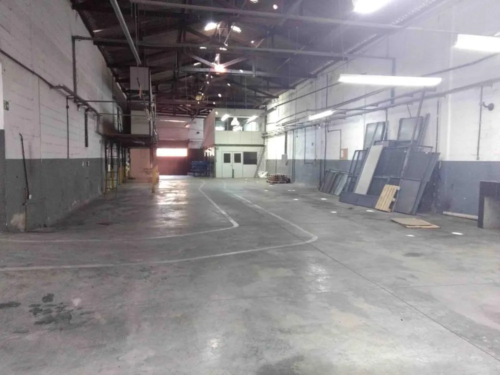 Depósito-Galpão, 1000 m² - Foto 1