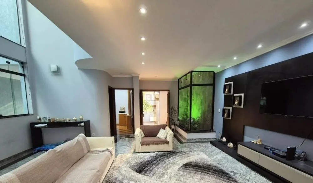 Sobrado, 6 quartos, 536 m² - Foto 1