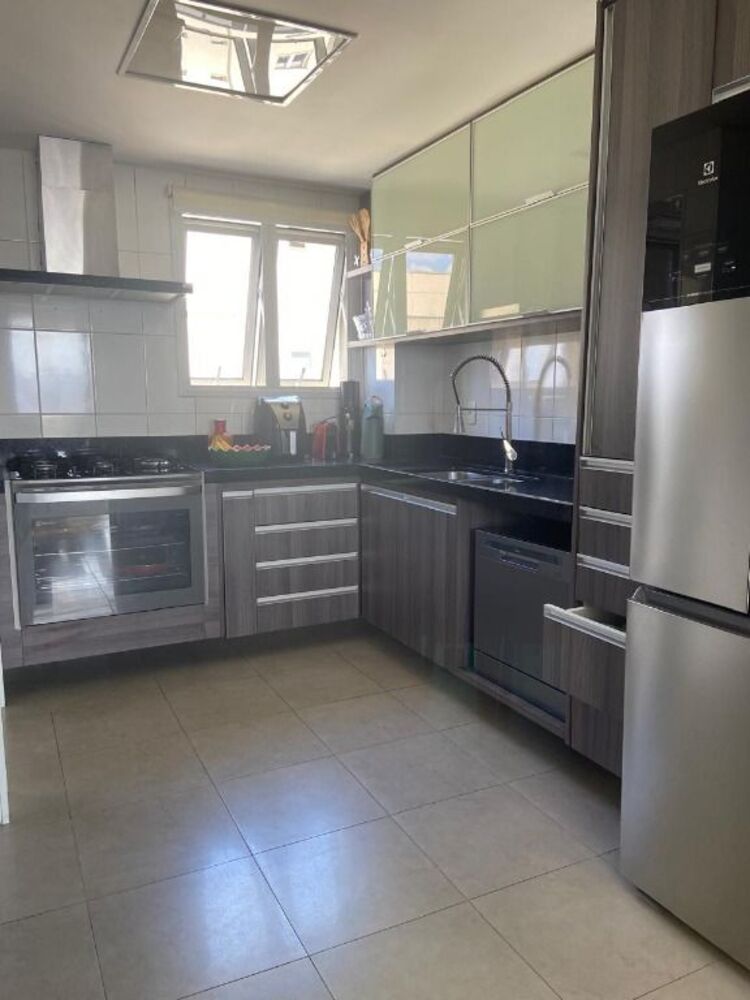 Cobertura à venda com 3 quartos, 227m² - Foto 4