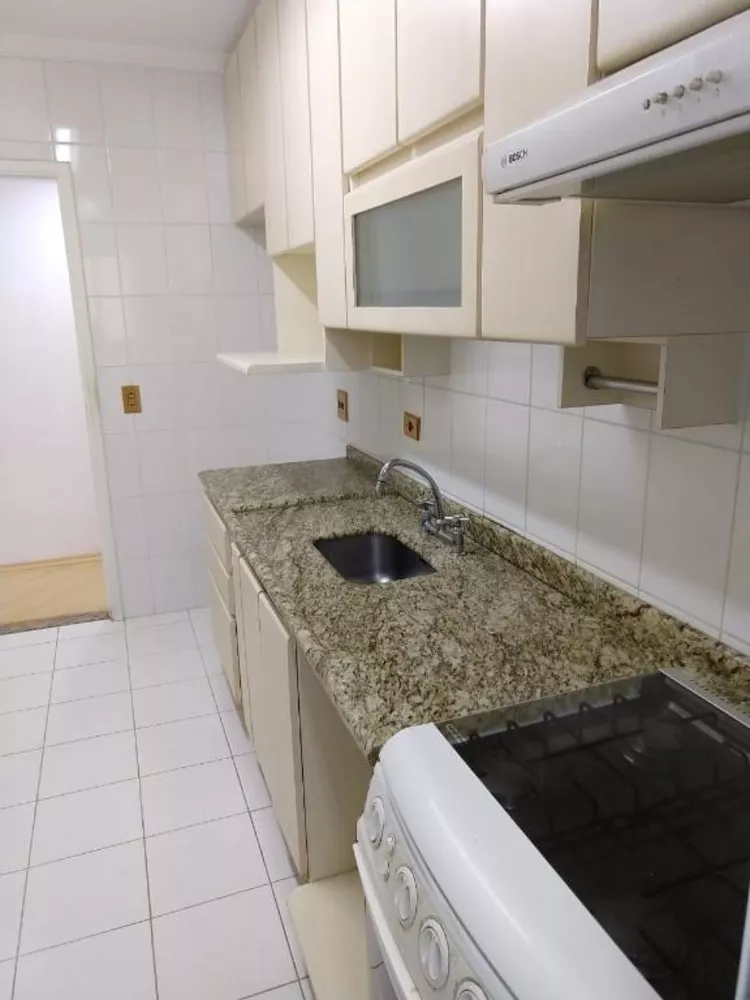 Apartamento à venda com 3 quartos, 75m² - Foto 16