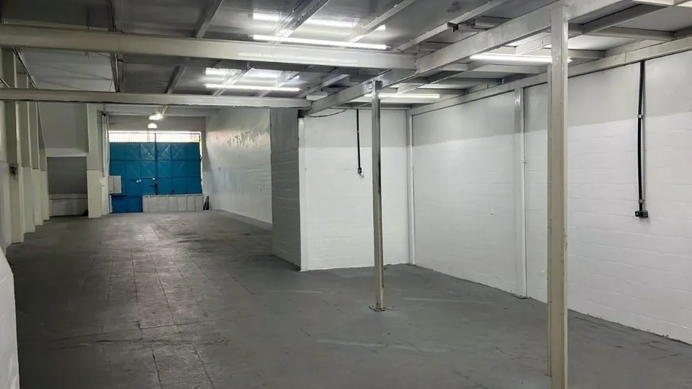 Depósito-Galpão, 340 m² - Foto 1