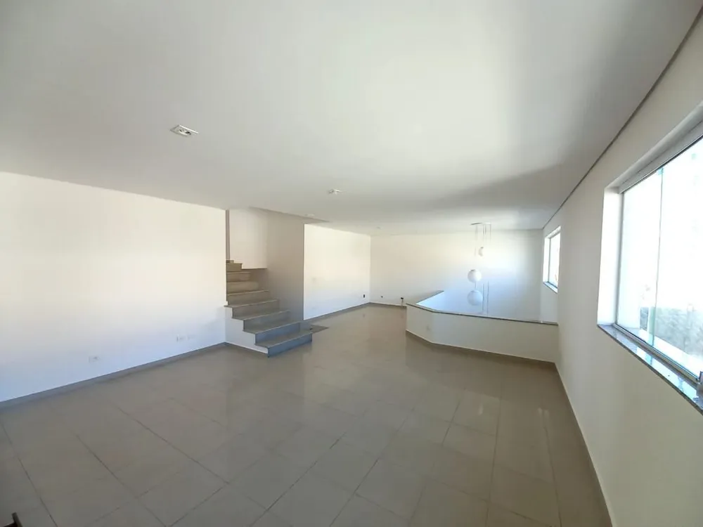 Sobrado, 5 quartos, 333 m² - Foto 4