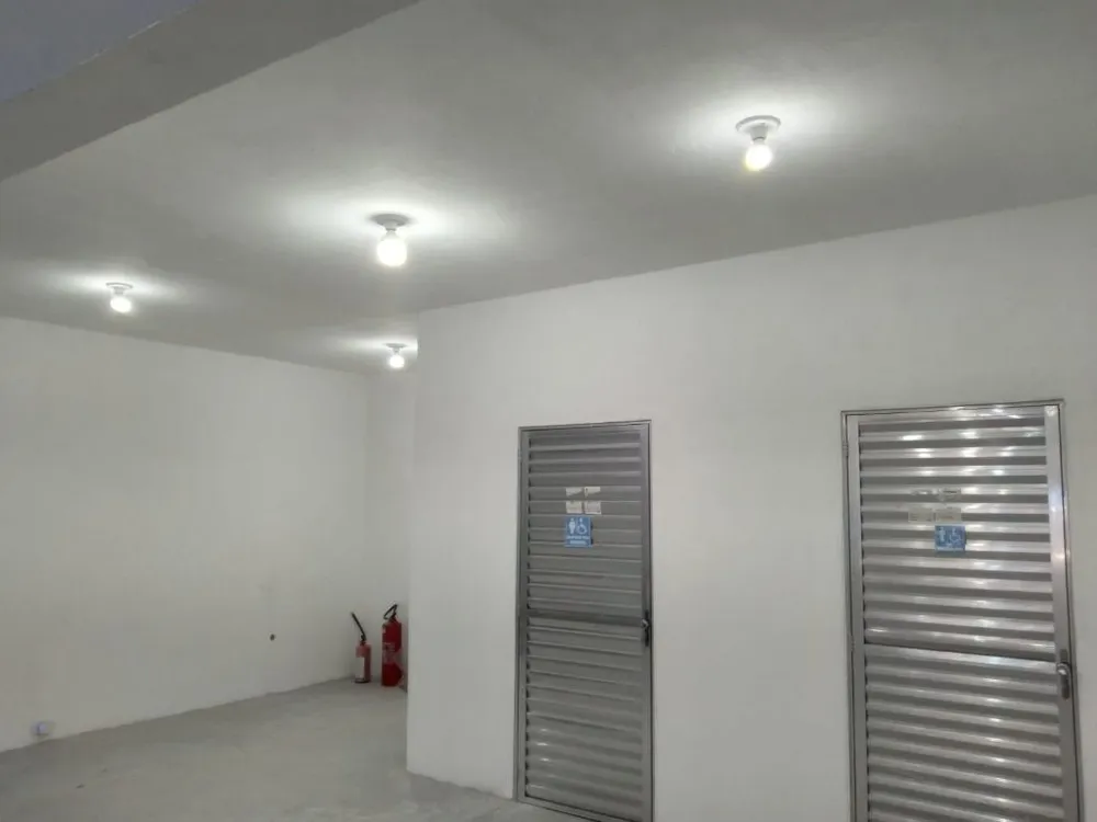 Depósito-Galpão, 198 m² - Foto 2