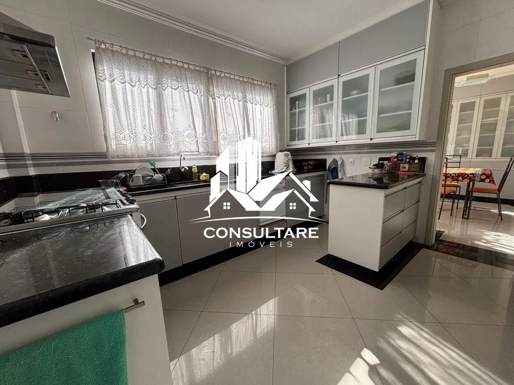 Apartamento, 4 quartos, 290 m² - Foto 1