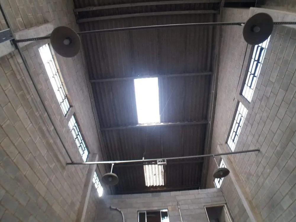 Depósito-Galpão, 240 m² - Foto 2