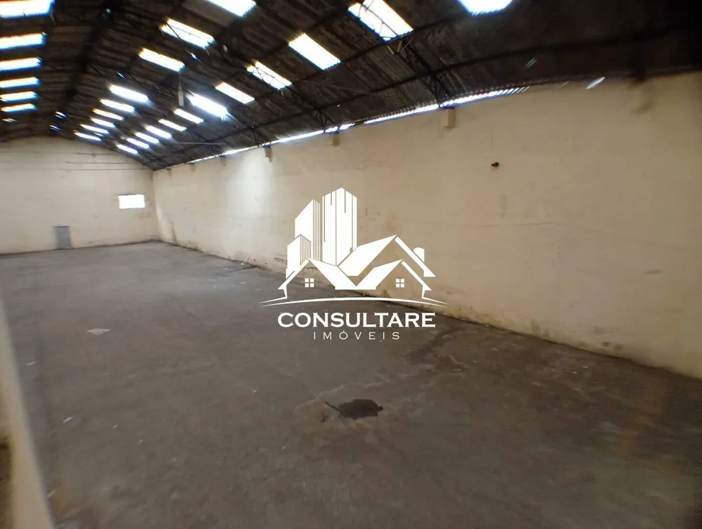 Depósito-Galpão, 2200 m² - Foto 1