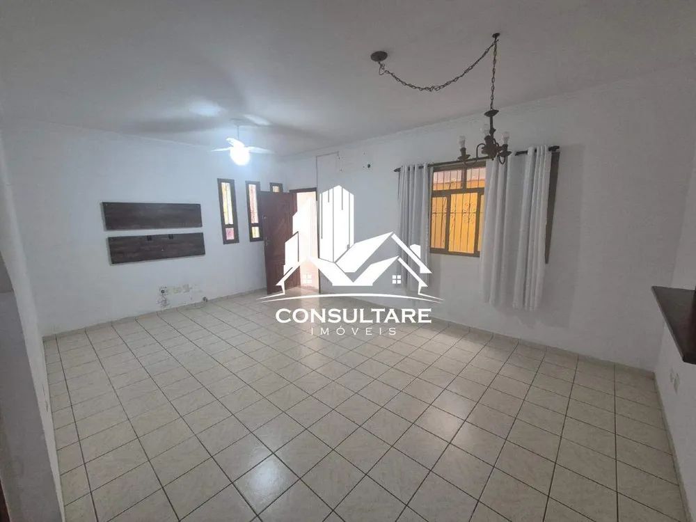 Casa, 3 quartos, 142 m² - Foto 1
