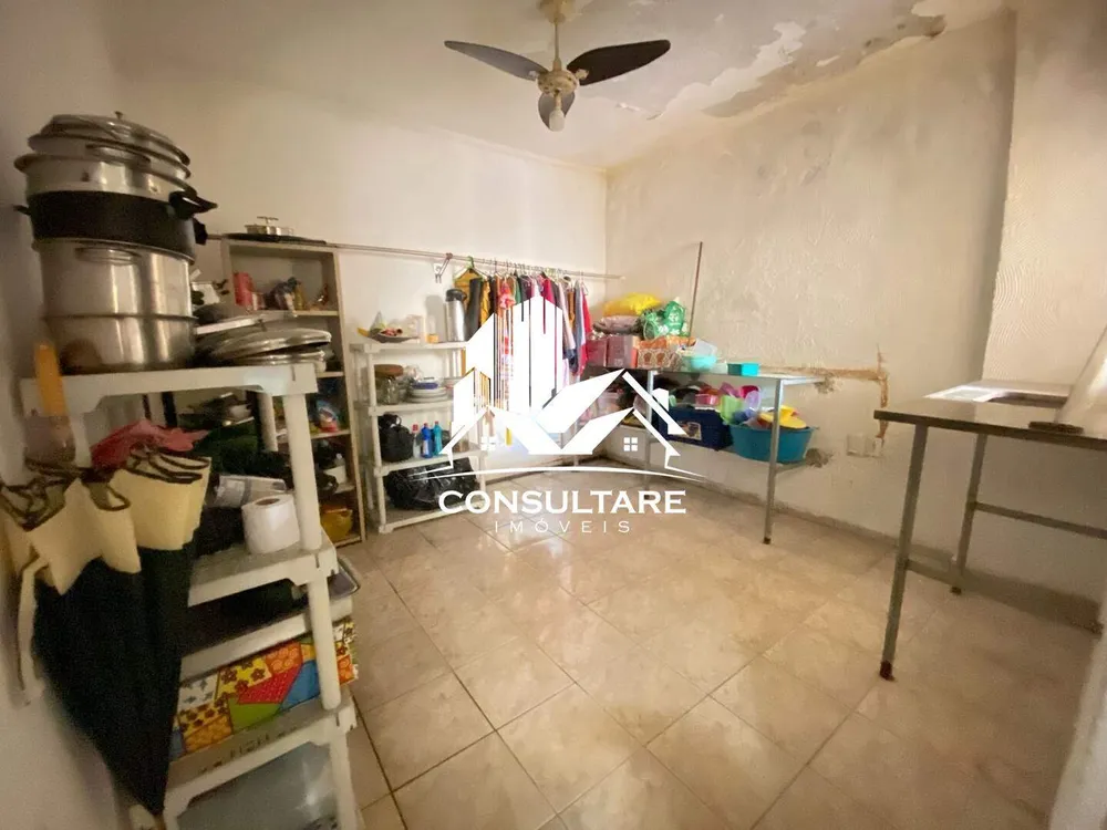 Casa, 4 quartos, 300 m² - Foto 1