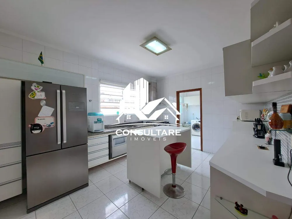 Casa, 5 quartos, 286 m² - Foto 1