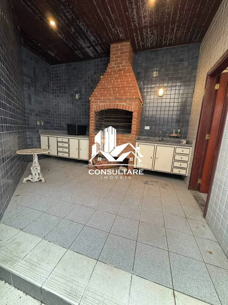 Casa, 4 quartos, 266 m² - Foto 1