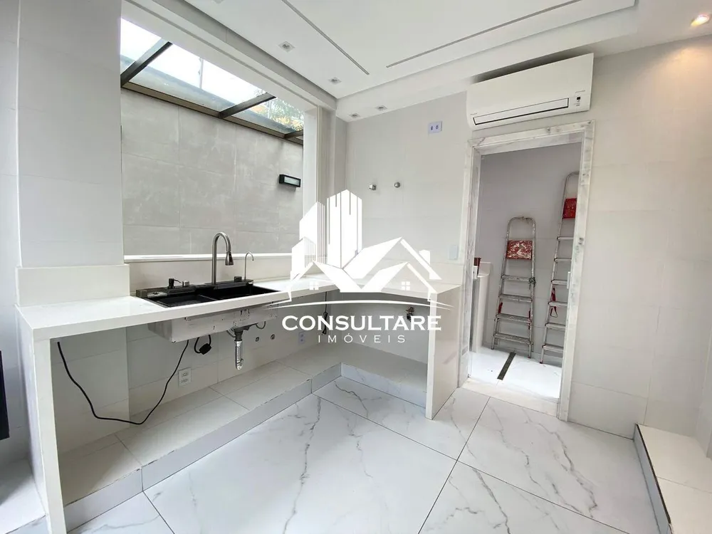 Casa, 4 quartos, 220 m² - Foto 4