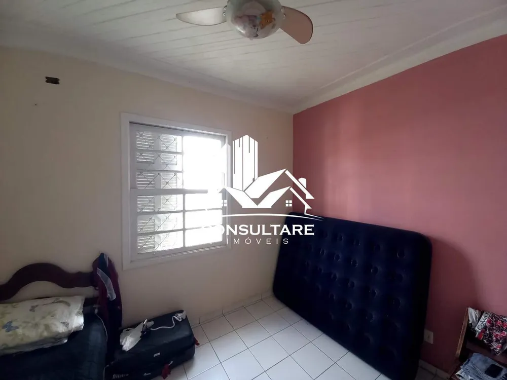 Casa, 3 quartos, 243 m² - Foto 1