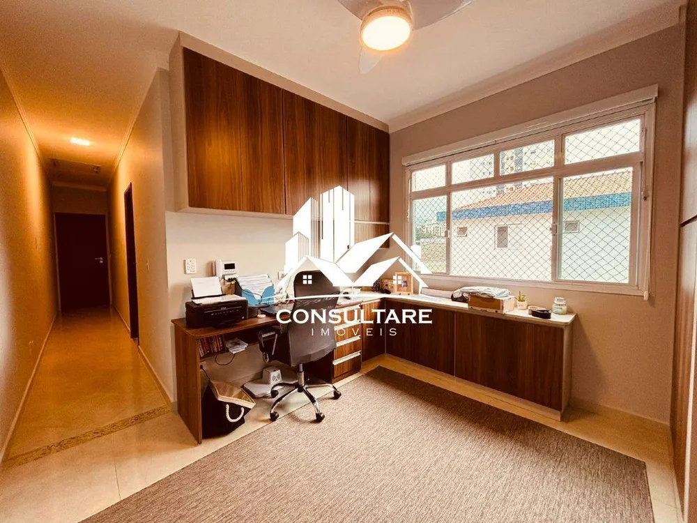 Casa, 3 quartos, 201 m² - Foto 2