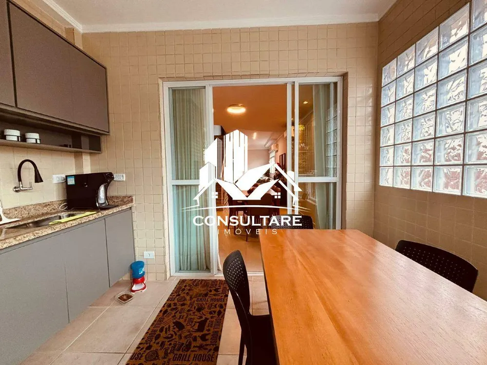 Casa, 3 quartos, 201 m² - Foto 1