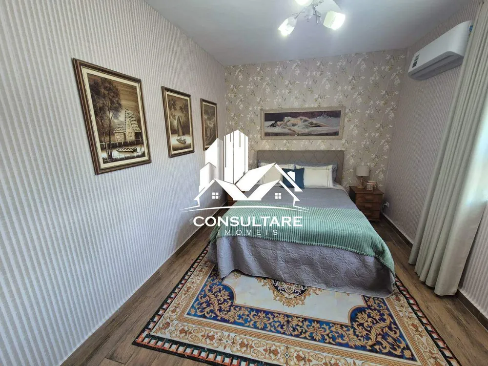 Casa, 3 quartos, 131 m² - Foto 1