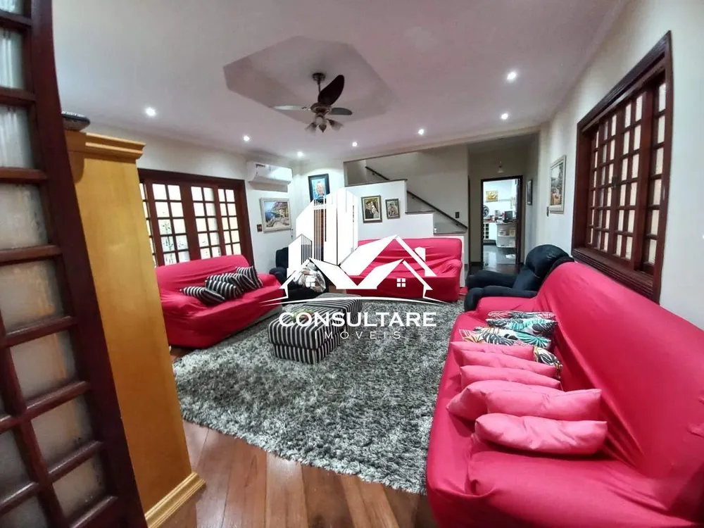 Casa, 4 quartos, 280 m² - Foto 1