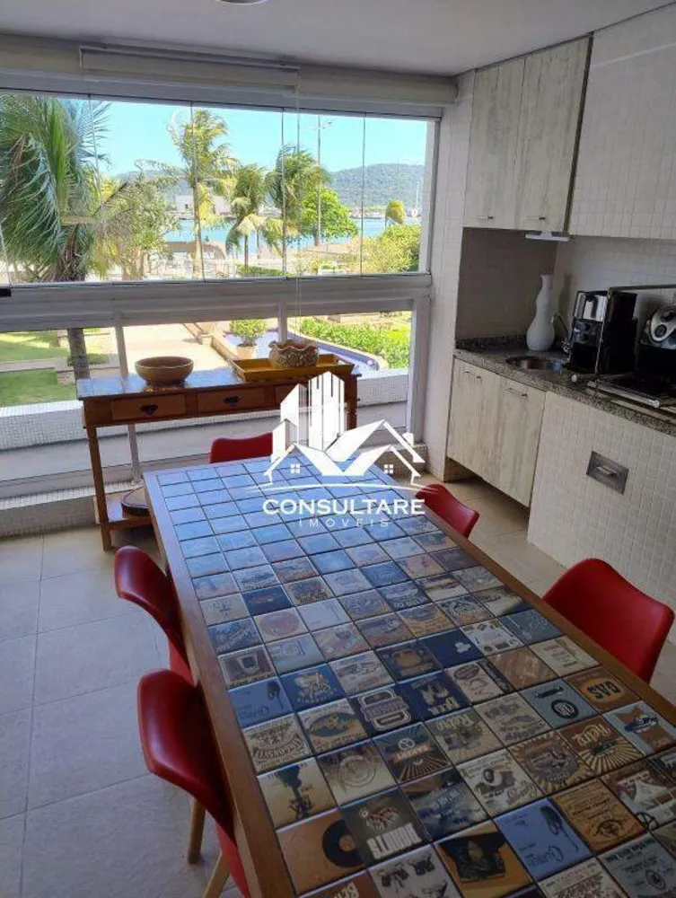 Apartamento, 3 quartos, 189 m² - Foto 1