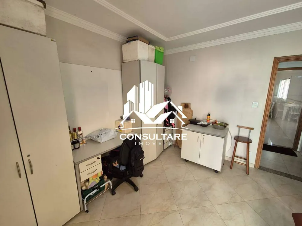 Casa, 4 quartos, 295 m² - Foto 4