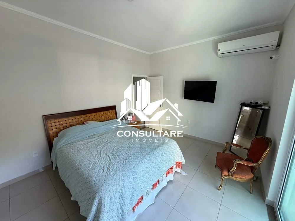 Casa, 3 quartos, 227 m² - Foto 2