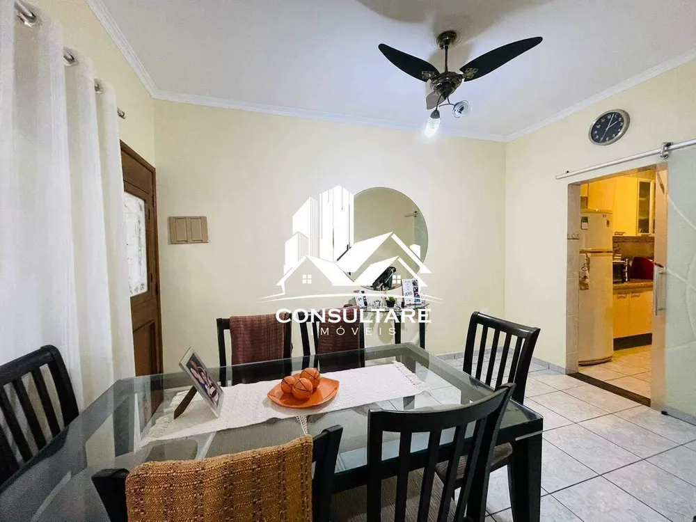 Casa, 4 quartos, 173 m² - Foto 1