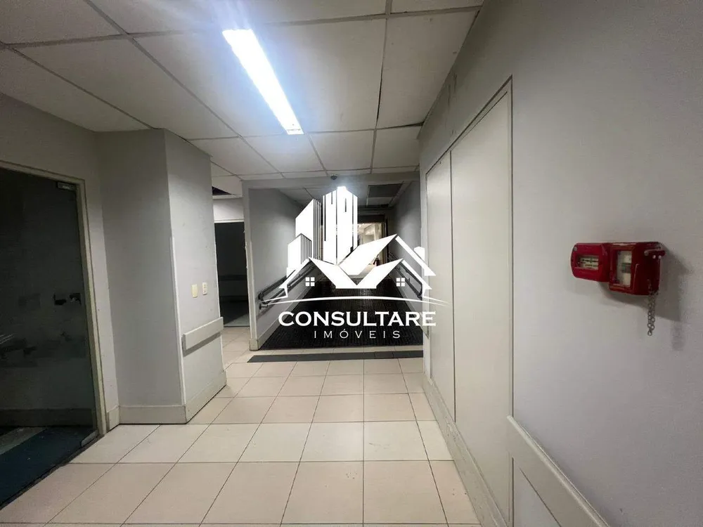 Depósito-Galpão, 7852 m² - Foto 2