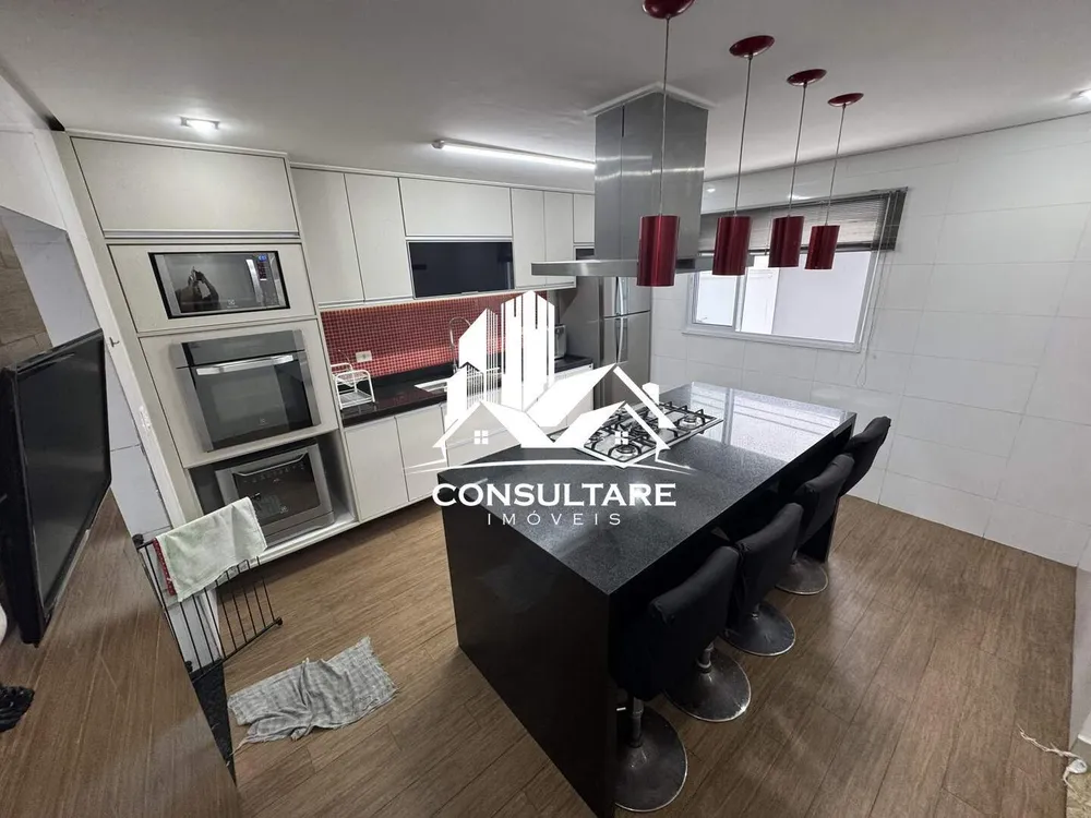 Casa, 4 quartos, 237 m² - Foto 1