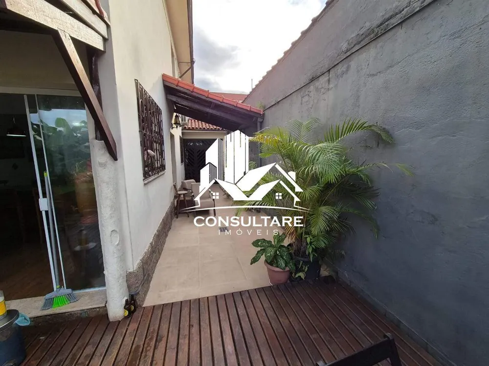 Casa, 5 quartos, 255 m² - Foto 2