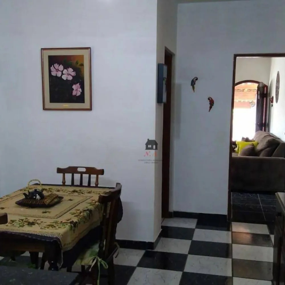 Casa, 4 quartos, 182 m² - Foto 2