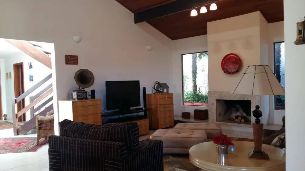 Casa, 4 quartos, 320 m² - Foto 4