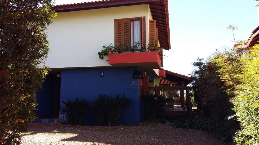 Casa, 4 quartos, 320 m² - Foto 1