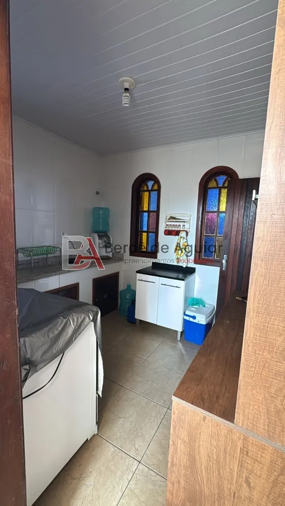 Casa, 4 quartos, 20 m² - Foto 1