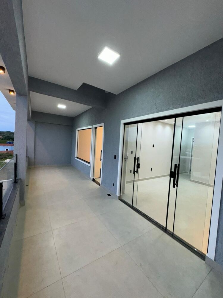 Casa à venda com 3 quartos - Foto 2