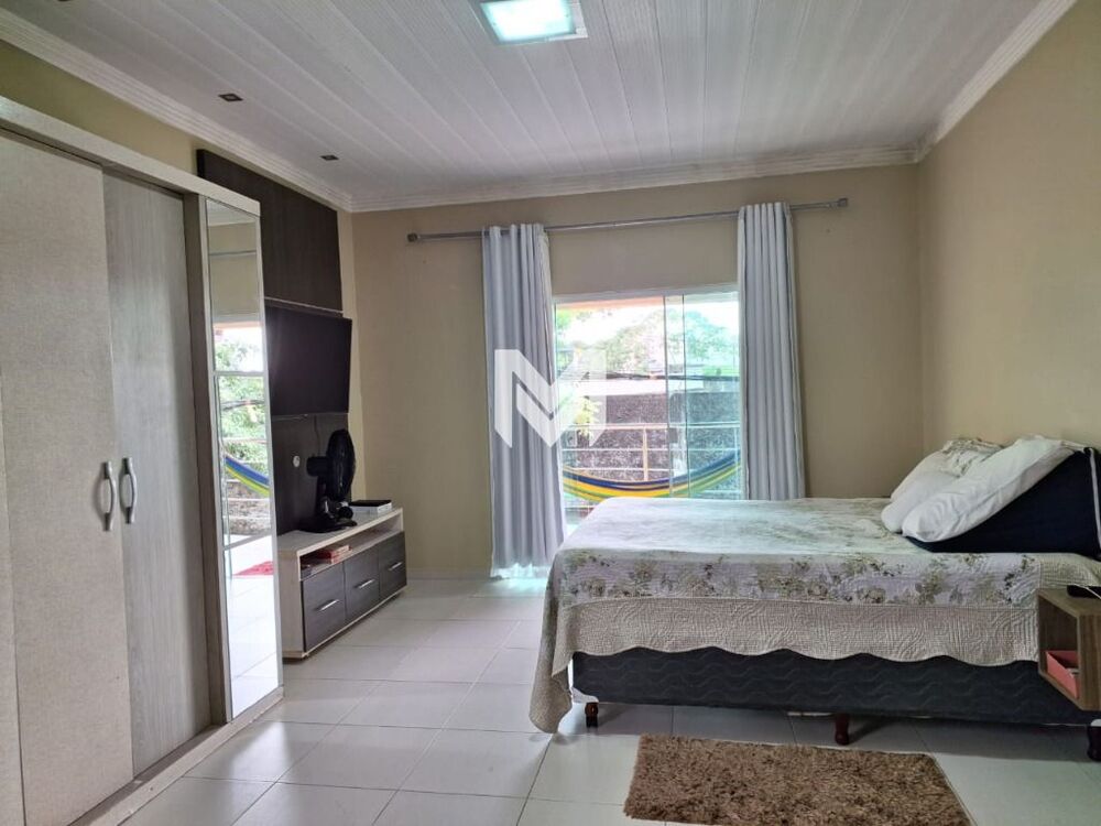 Casa de Condomínio à venda com 4 quartos, 233m² - Foto 18