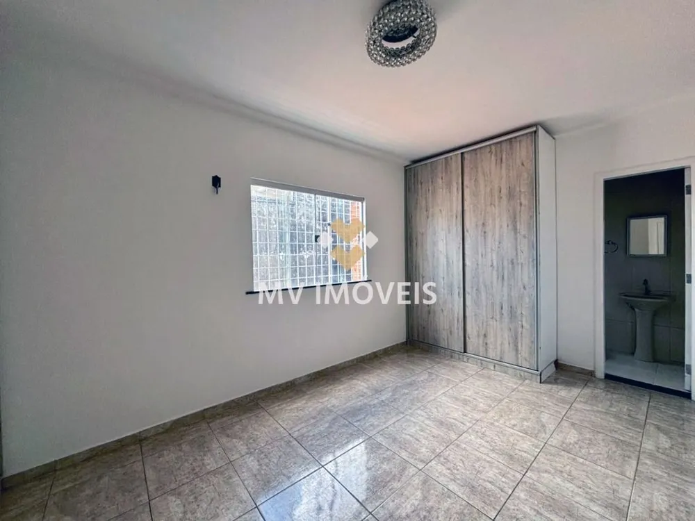Casa, 6 quartos, 386 m² - Foto 3