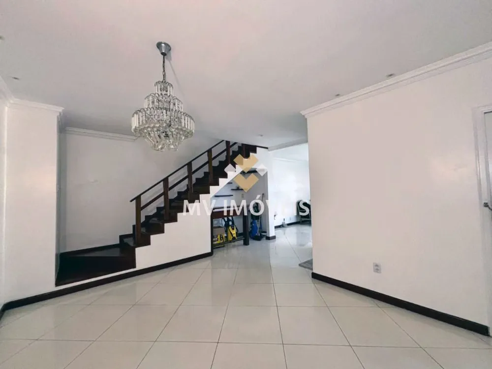 Casa, 6 quartos, 386 m² - Foto 2