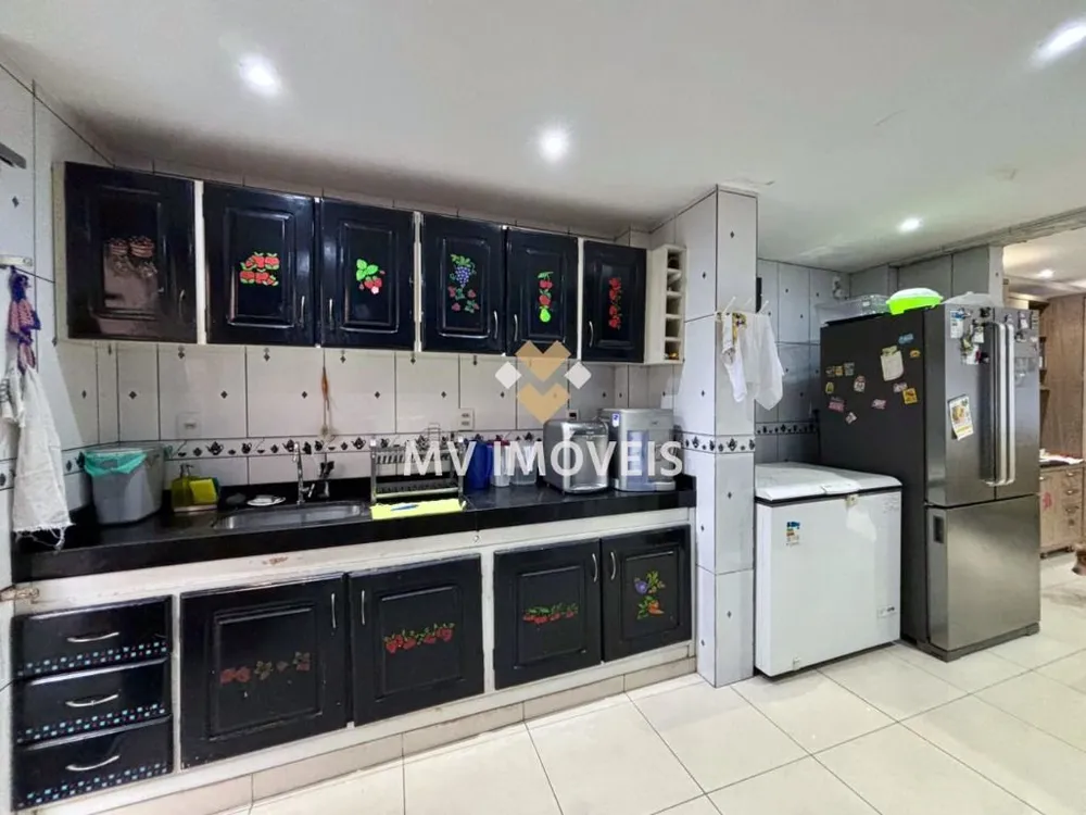 Casa, 5 quartos, 220 m² - Foto 6