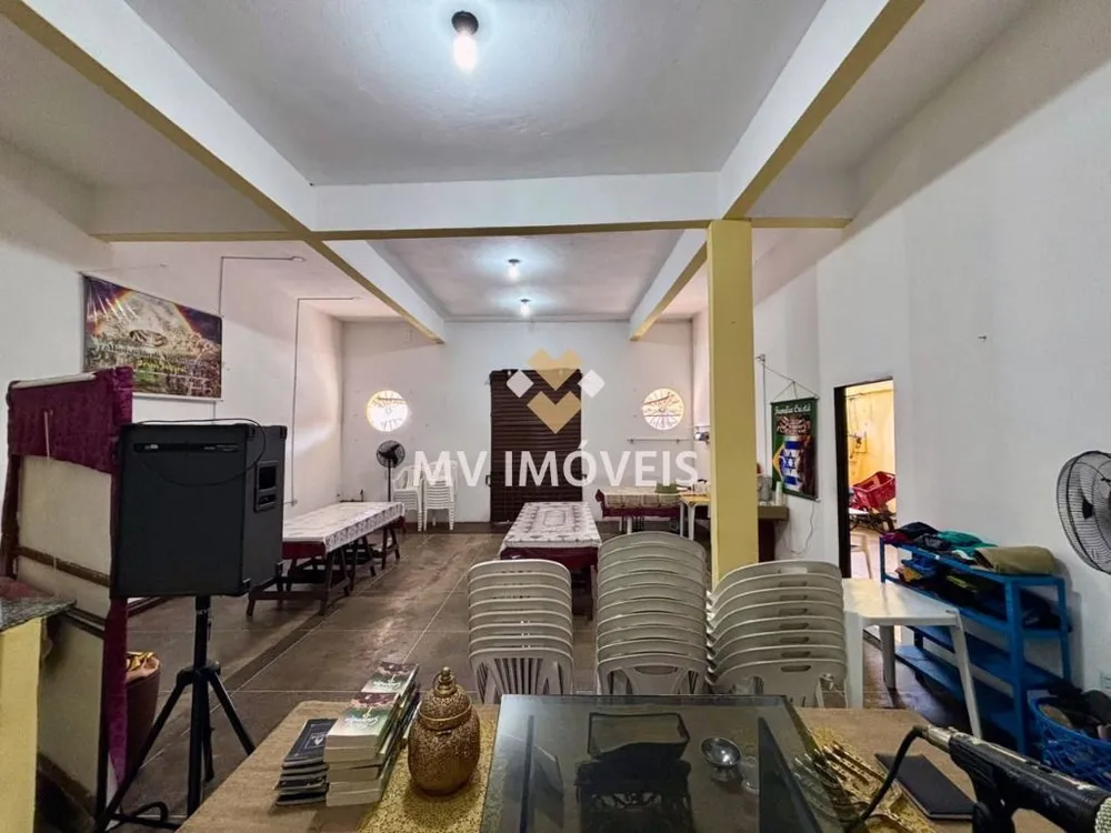 Casa, 4 quartos, 210 m² - Foto 3