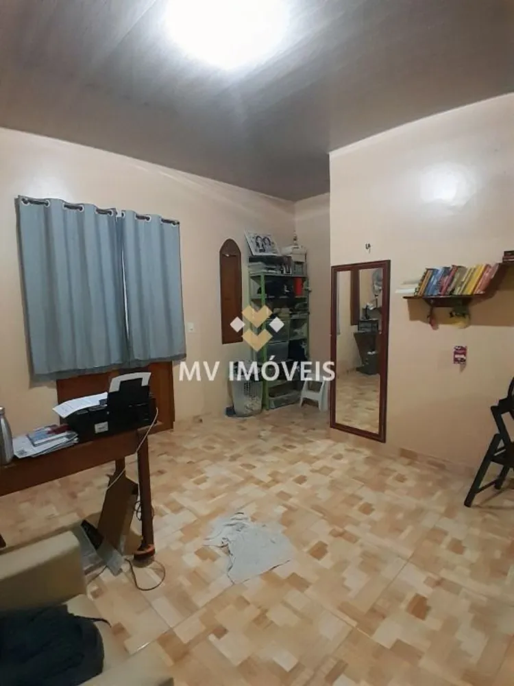 Casa, 3 quartos, 250 m² - Foto 2