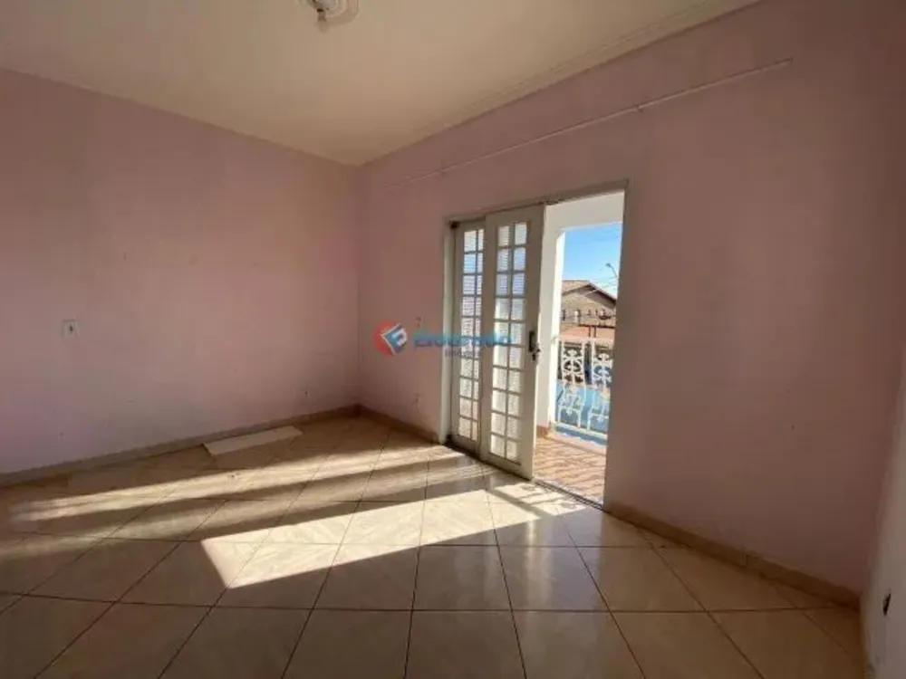 Casa, 1 quarto, 250 m² - Foto 4