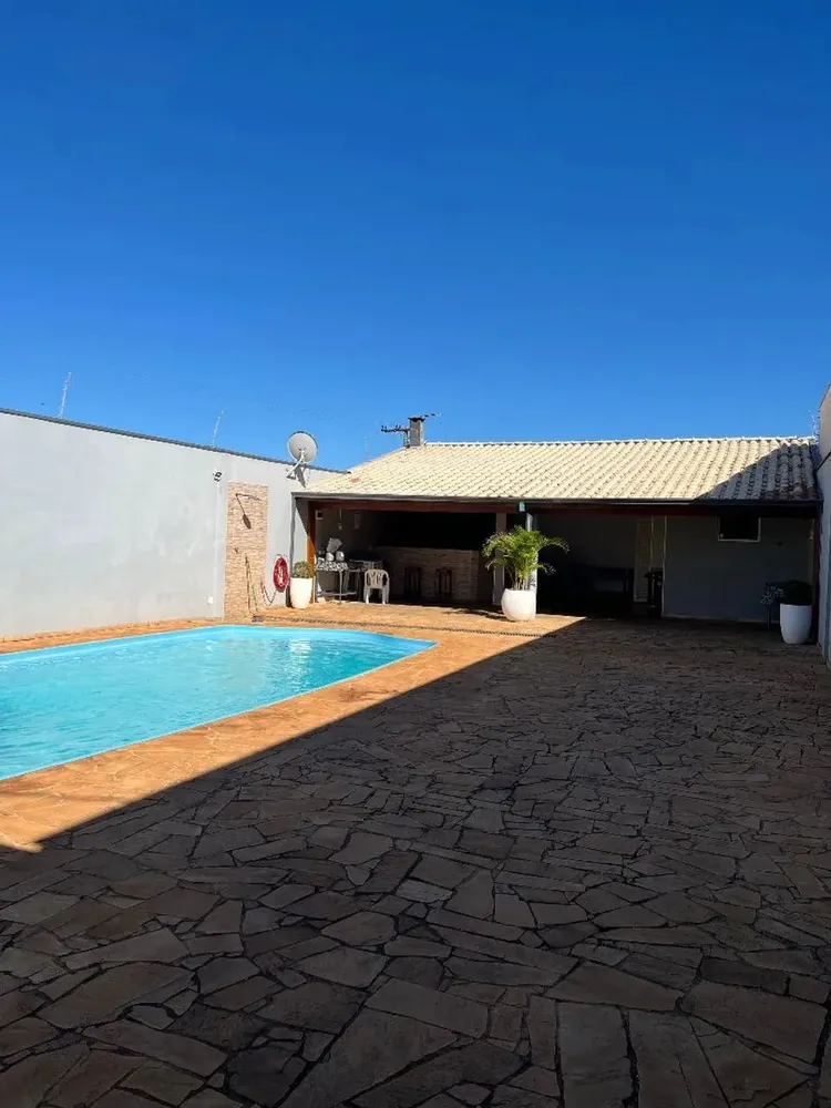 Casa, 1 quarto, 250 m² - Foto 3