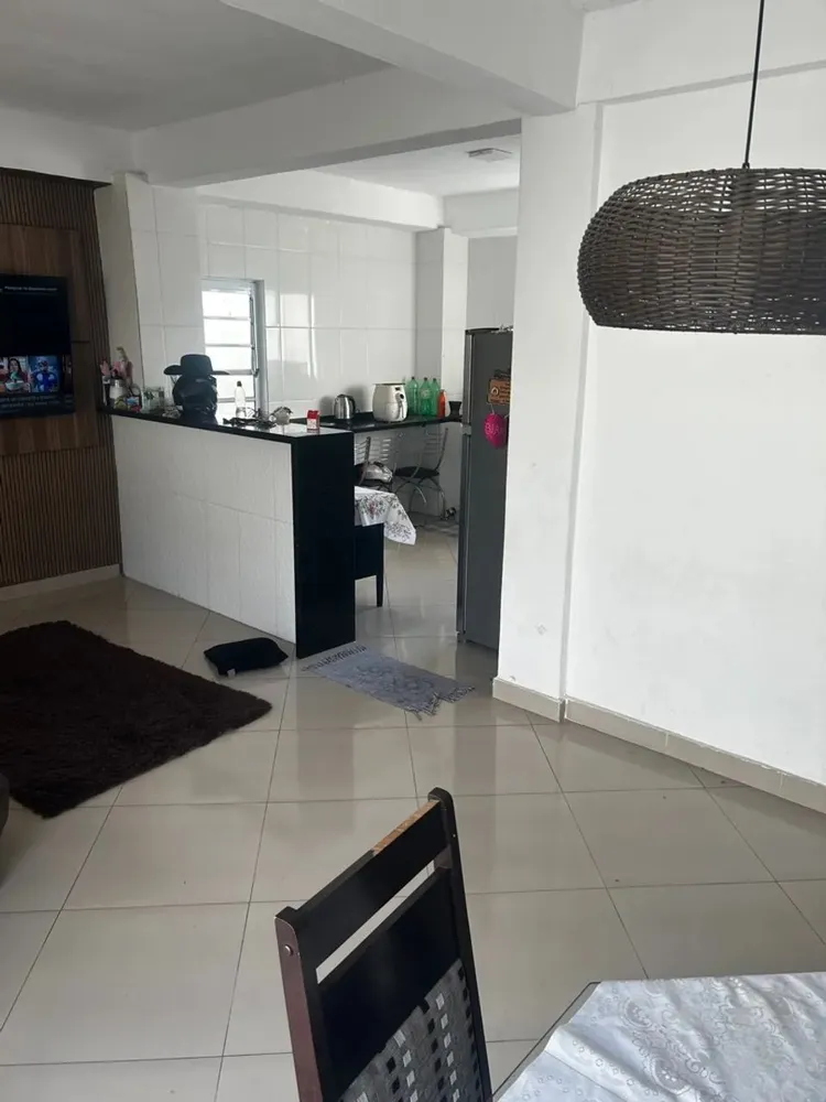 Casa, 3 quartos, 250 m² - Foto 2