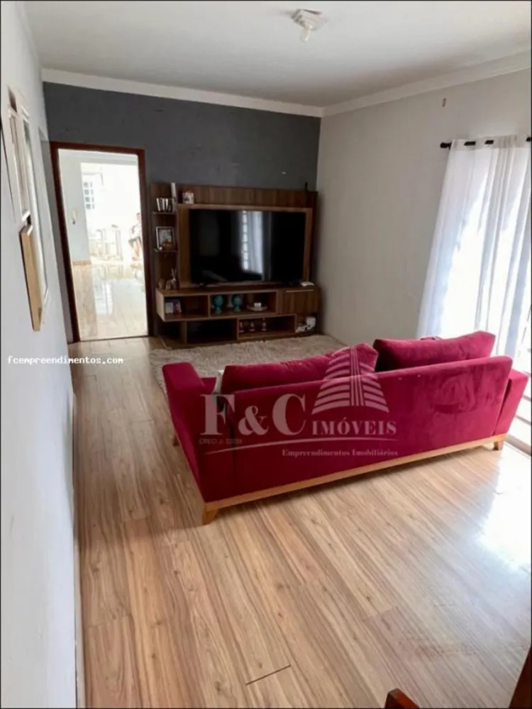 Casa, 3 quartos, 200 m² - Foto 2