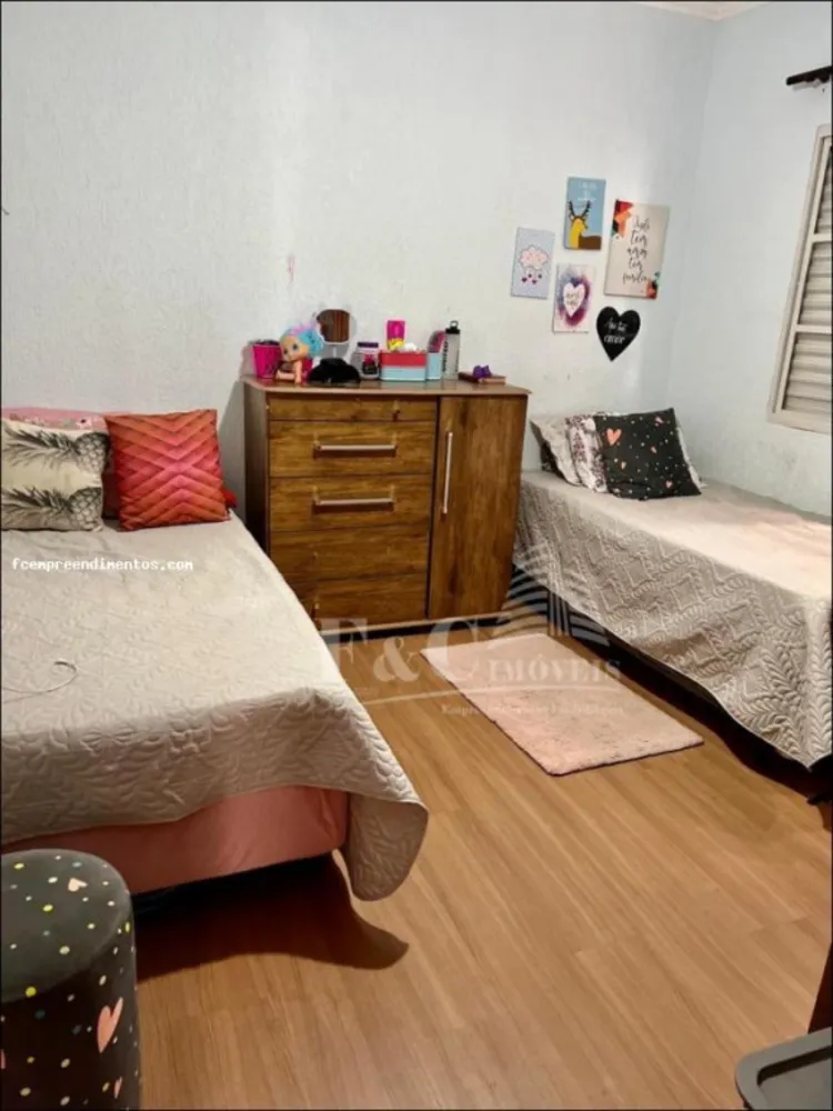 Casa, 3 quartos, 200 m² - Foto 4