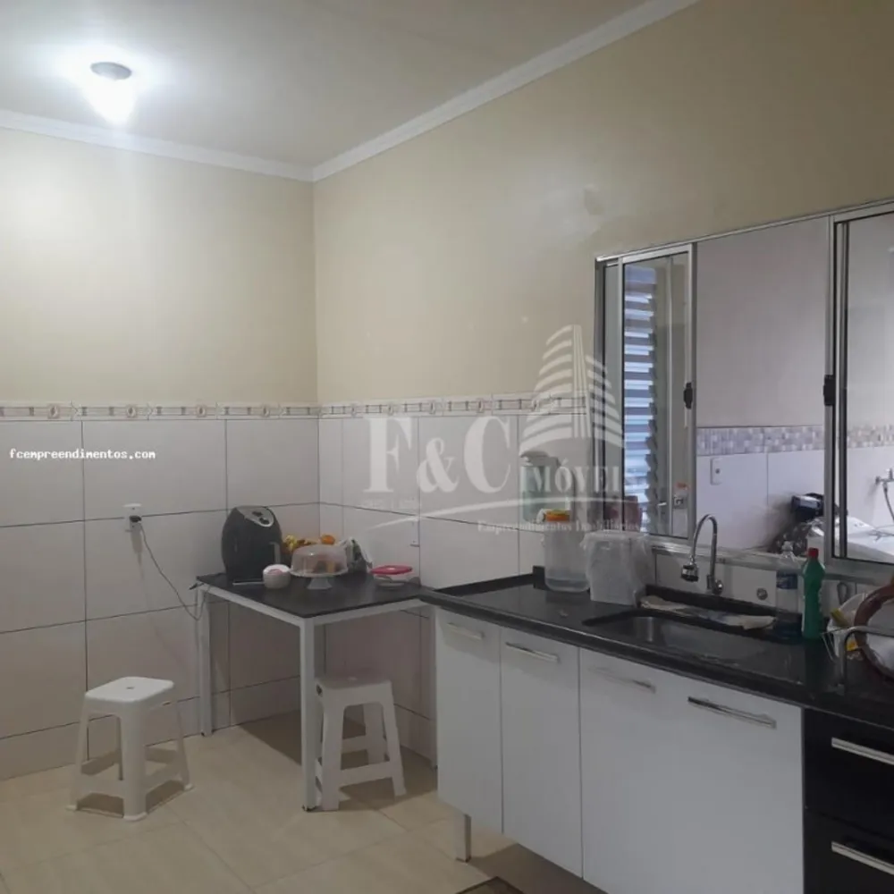 Casa, 2 quartos, 80 m² - Foto 1