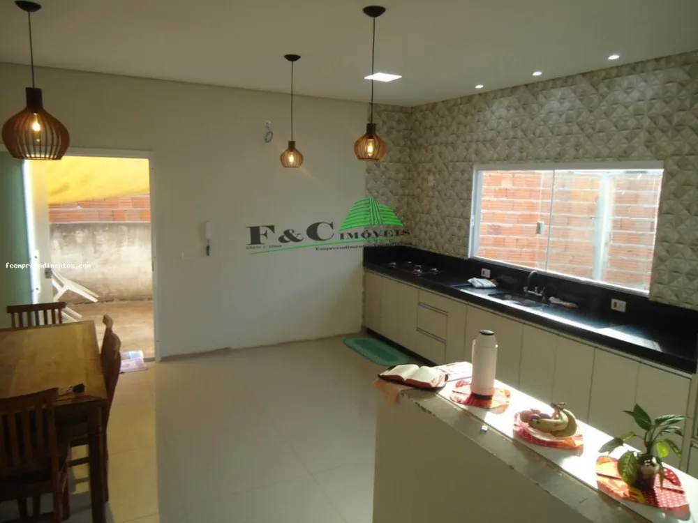 Casa, 2 quartos, 87 m² - Foto 1