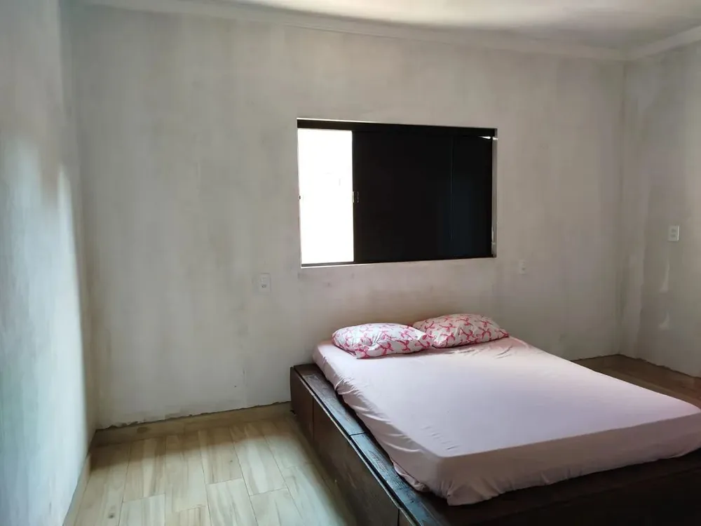Casa, 3 quartos, 200 m² - Foto 2