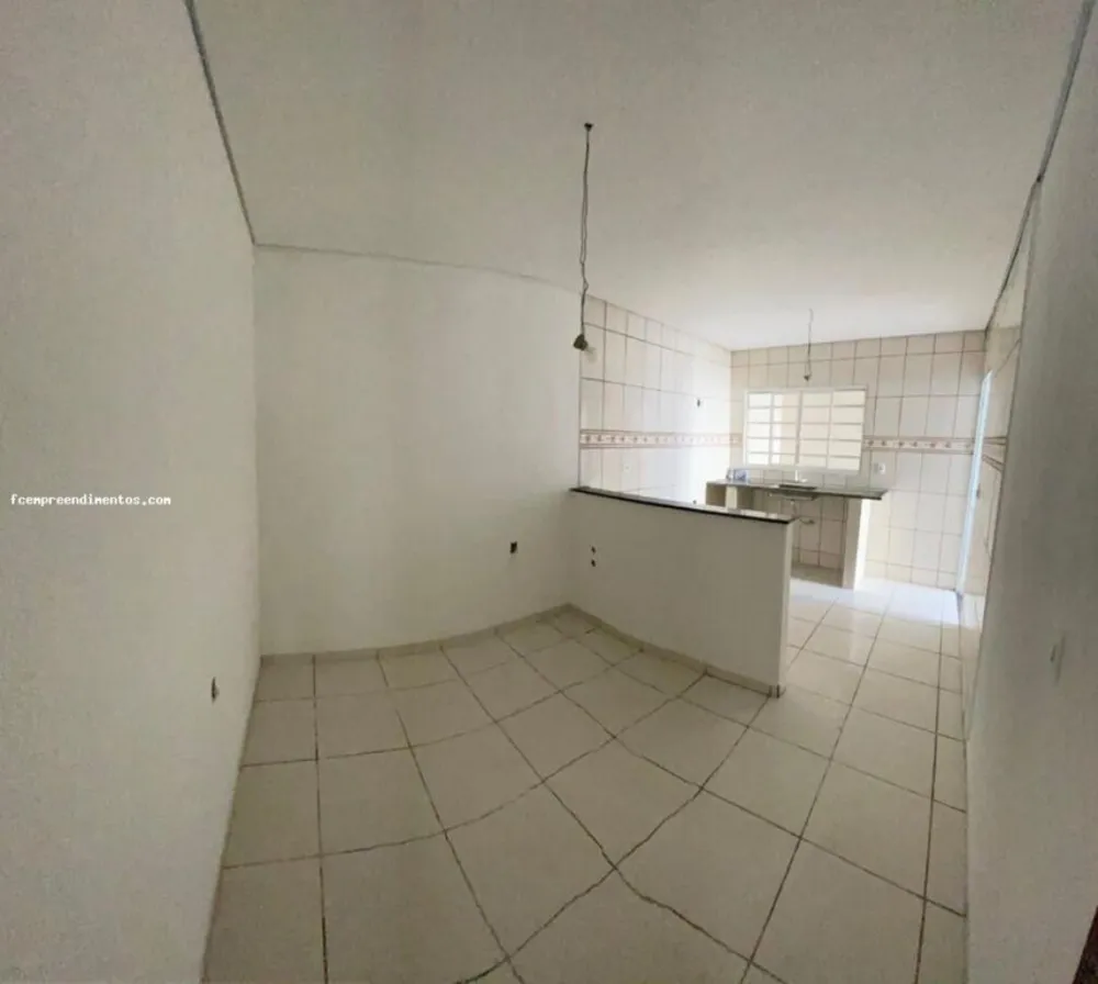 Casa, 2 quartos, 98 m² - Foto 1
