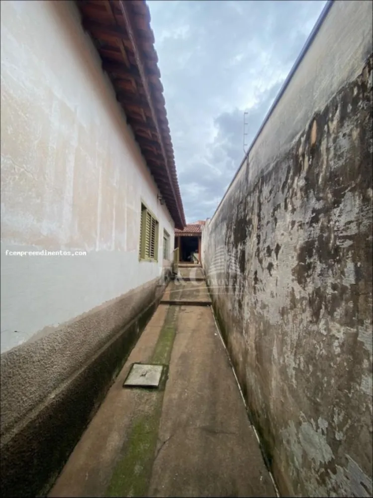 Casa, 2 quartos, 185 m² - Foto 11